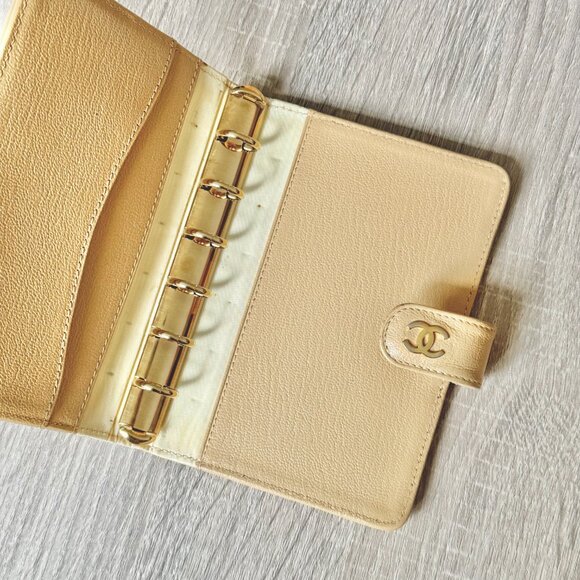 Beige Chanel Classic PM Agenda Cover Planner Notebook Cover - Pre-owned - Picture 3 of 6